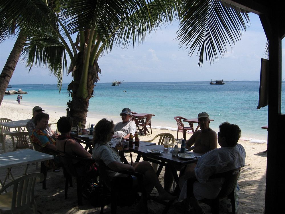 Ayumni House Hotel Pulau Perhentian Besar Exterior photo