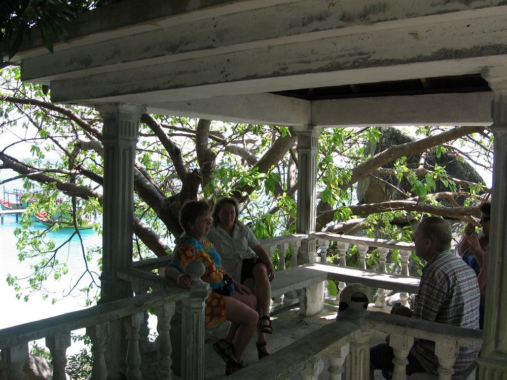 Ayumni House Hotel Pulau Perhentian Besar Exterior photo